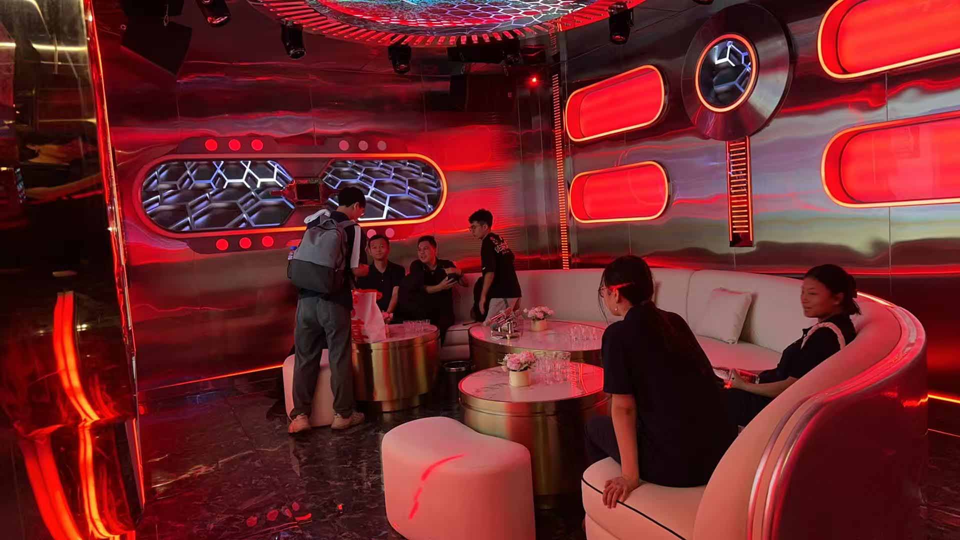 久信達(dá)科技公司員工齊聚光明區(qū)蠄蜍石，開啟活力爬山之旅暨團(tuán)建活動(圖6)